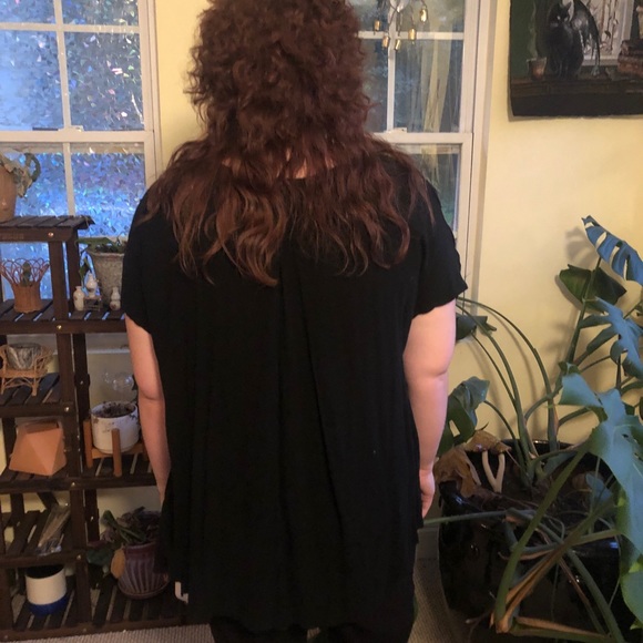 Nine West size L black blouse w/ batwing sleeves - Picture 2 of 7